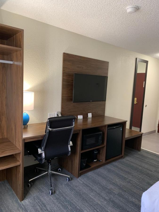 Sleep Inn & Suites California Εξωτερικό φωτογραφία