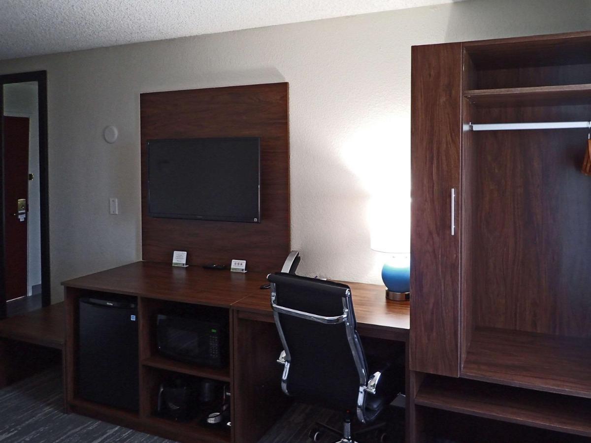 Sleep Inn & Suites California Εξωτερικό φωτογραφία