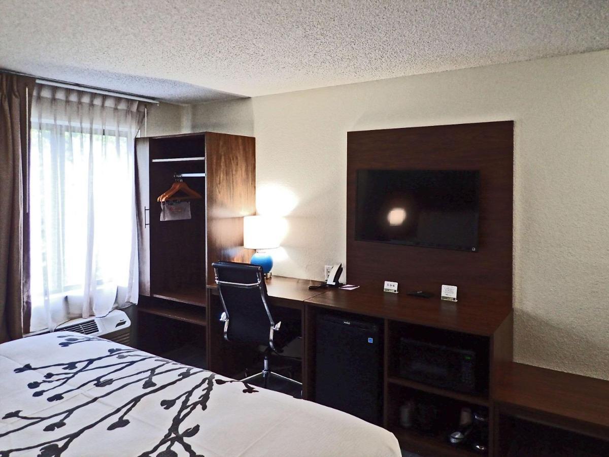 Sleep Inn & Suites California Εξωτερικό φωτογραφία